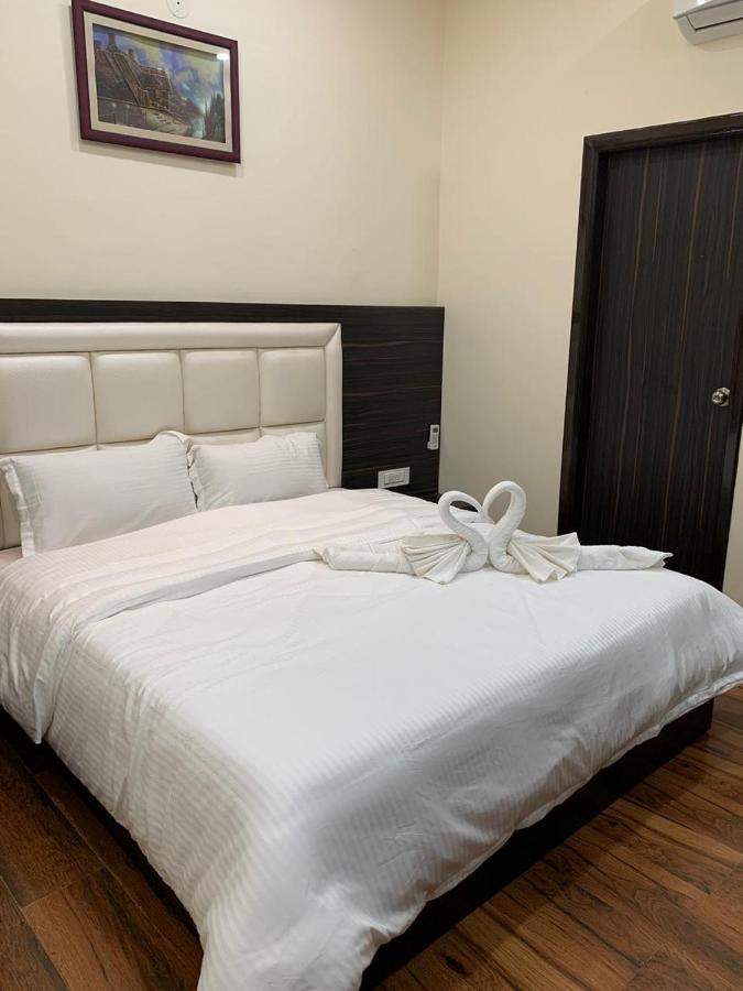 Hotel Kabir Residency 암리차르 외부 사진
