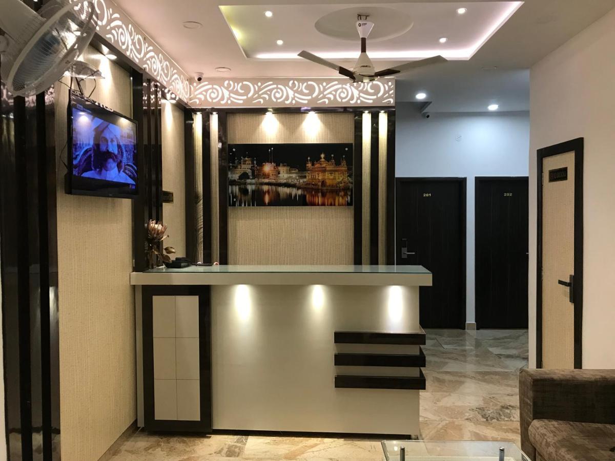 Hotel Kabir Residency 암리차르 외부 사진